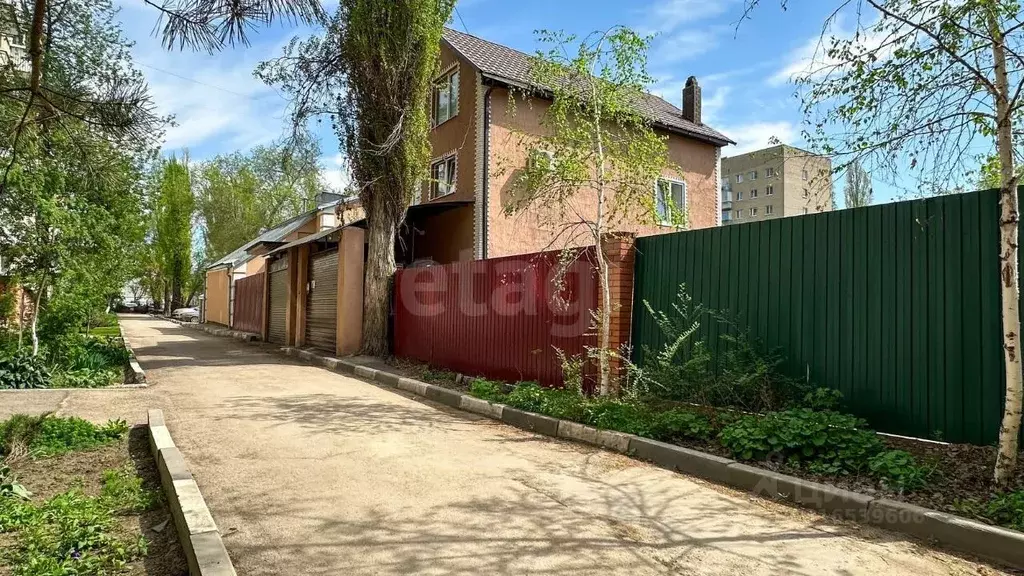 Дом в Саратовская область, Саратов проезд 3-й имени Н.Г. ... - Фото 1