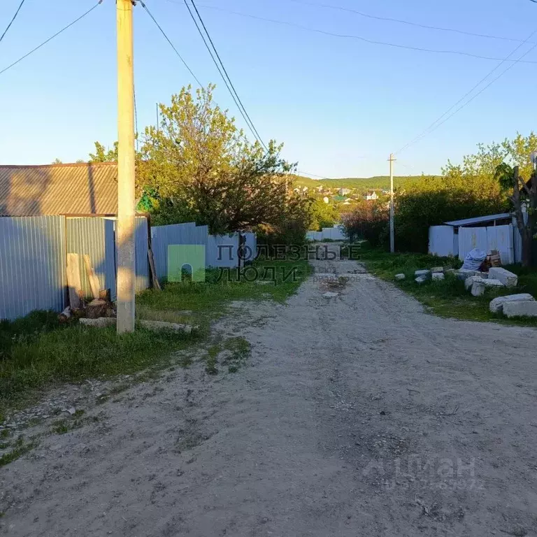 Дом в Саратовская область, Саратов туп. 3-й Ново-Автобусный (70 м) - Фото 1