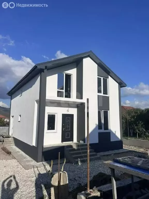 Дом в село Борисовка, улица Антона Головатого (130 м) - Фото 1