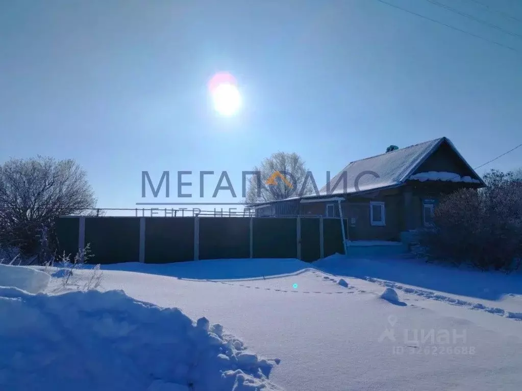 Дом в Саратовская область, Балаковский район, с. Маянга Заречная ул., ... - Фото 1