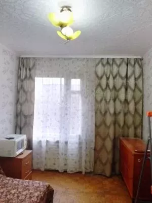 Комната 16 м в 3-к., 6/9 эт. - Фото 0