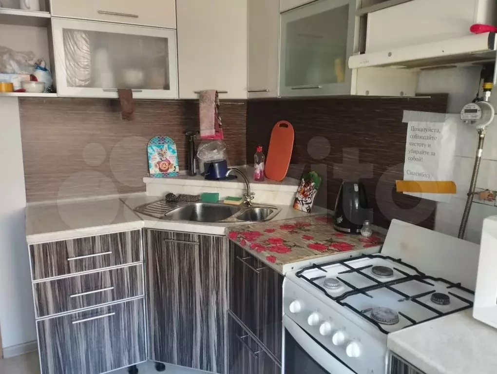 Комната 16 м в 3-к., 4/9 эт. - Фото 0