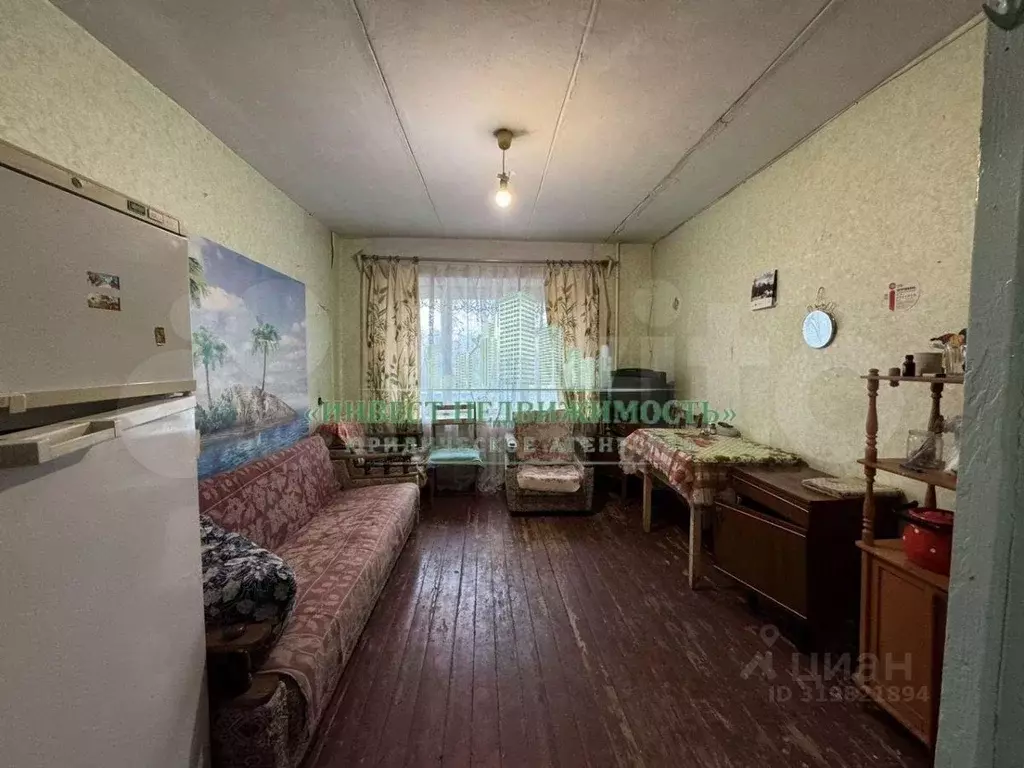Комната Брянская область, Брянск ул. Клары Цеткин, 27 (13.0 м) - Фото 0