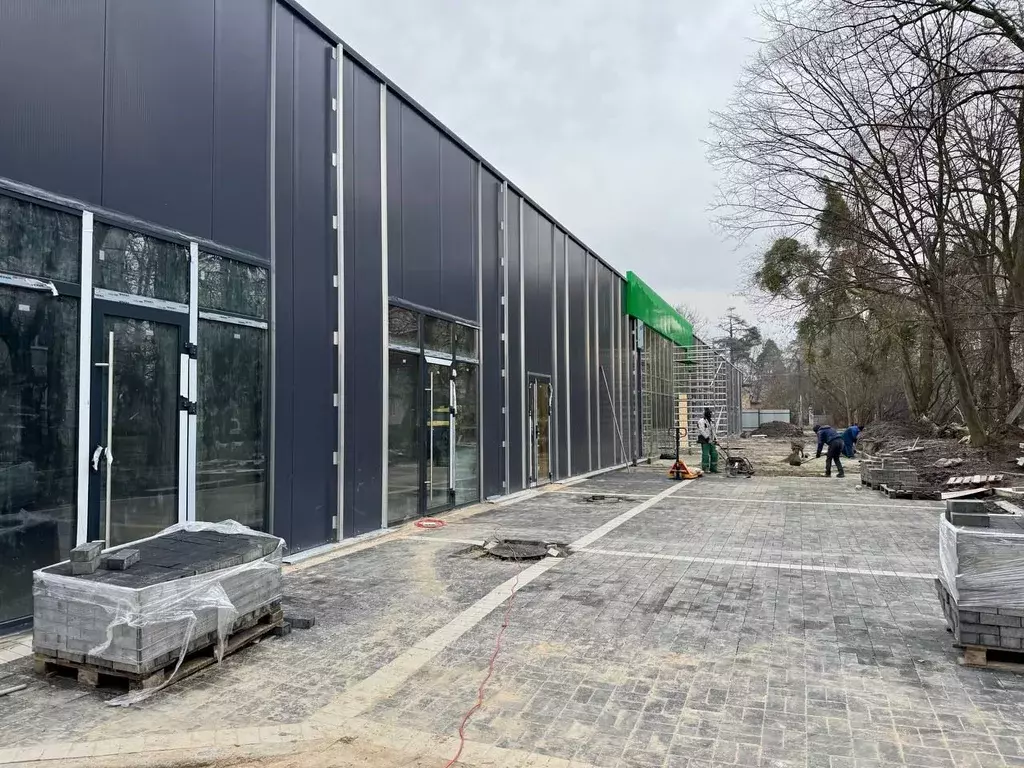 Торговая площадь в Калининградская область, Калининград Лужская ул., ... - Фото 1