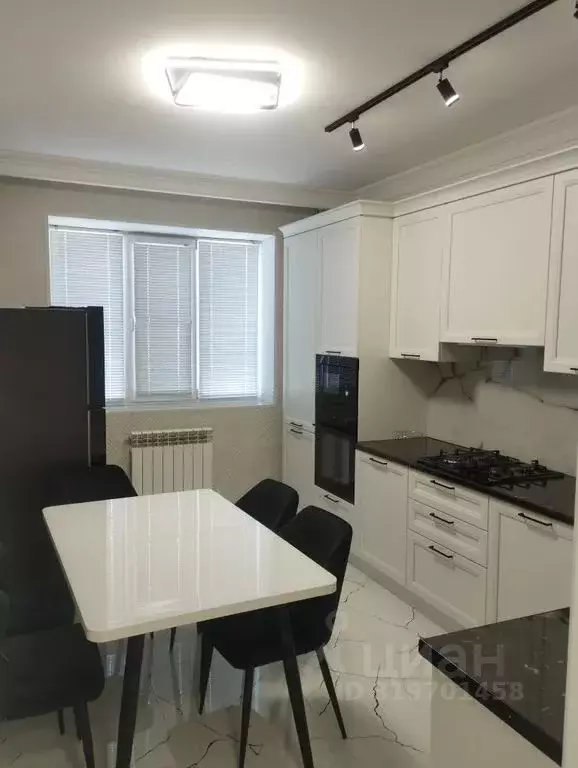 2-к кв. Дагестан, Дербент ул. Гейдара Алиева, 11А (70.0 м) - Фото 0