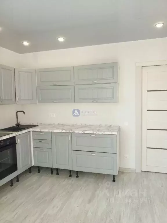 2-к кв. Тюменская область, Тюмень ул. Федюнинского, 54к2 (58.8 м) - Фото 1