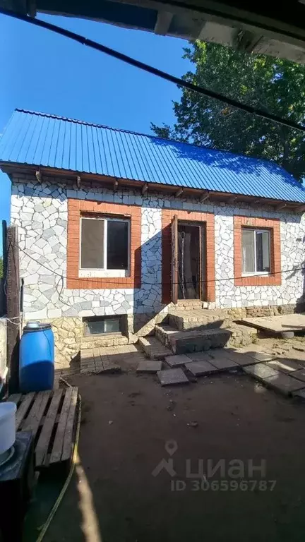 Дом в Саратовская область, Саратов ул. 1-я Вересковая (72 м) - Фото 1