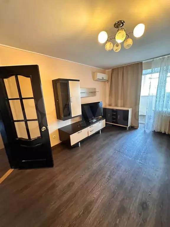 1-к. квартира, 35,9 м, 5/10 эт. - Фото 0