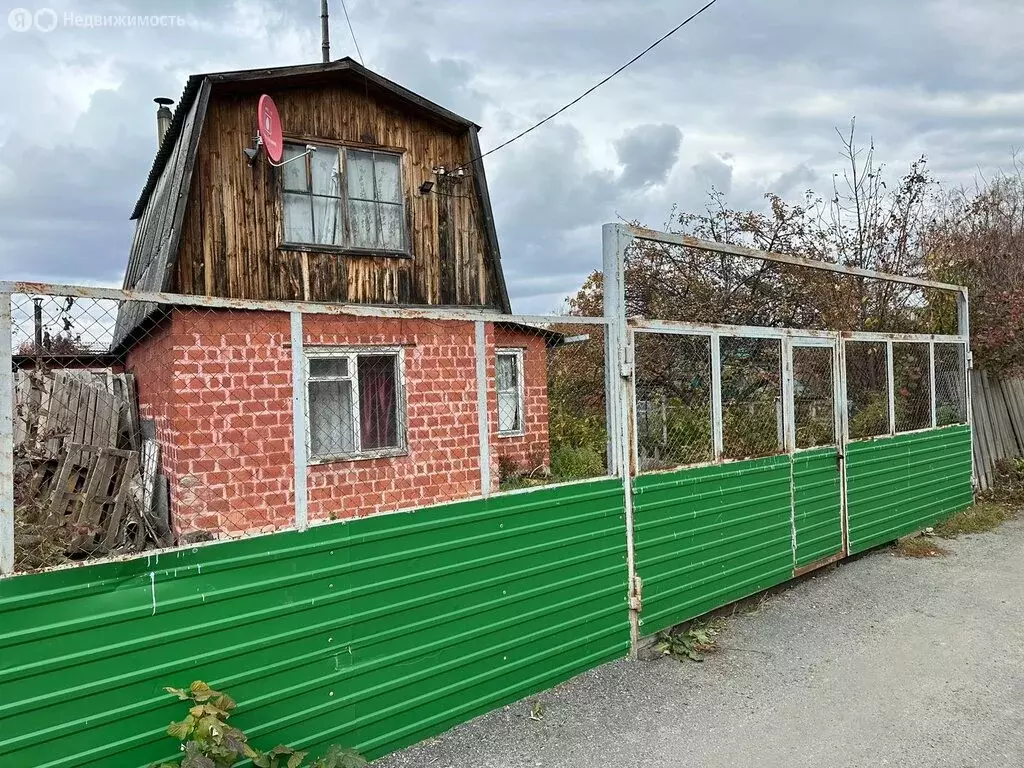 Дом в Кременкульское сельское поселение, СНТ Чайка, Сиреневая улица ... - Фото 1