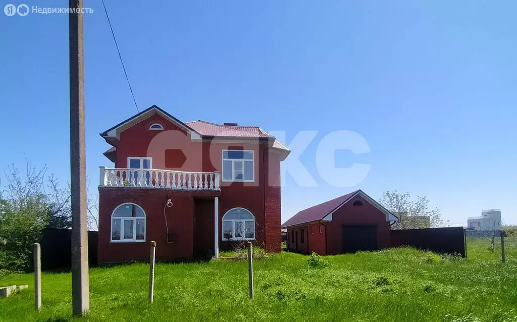 Дом в посёлок Кучугуры, Азовская улица, 14 (150 м) - Фото 1
