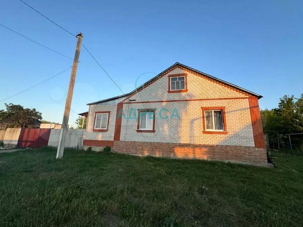 Дом 101,8 м на участке 15 сот. - Фото 0
