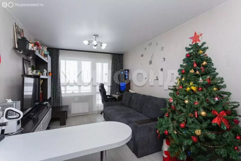 2-комнатная квартира: Новосибирск, улица Александра Чистякова, 20 ... - Фото 1