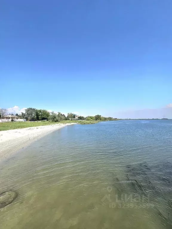 Дом в Ростовская область, Азовский район, Елизаветинское с/пос, Курган ... - Фото 1