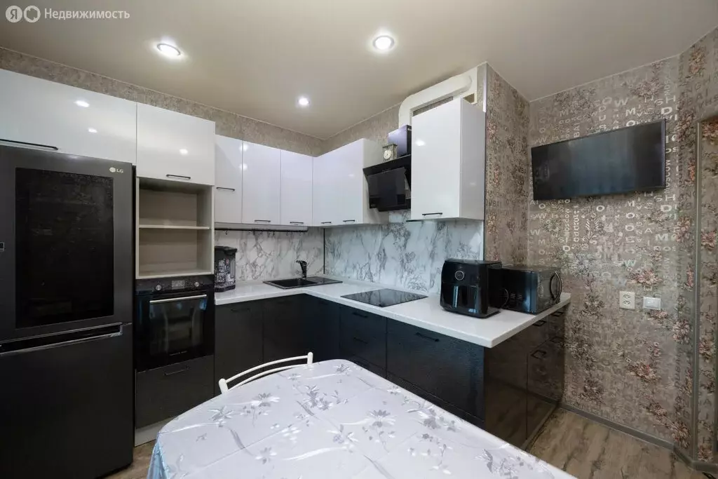 2-комнатная квартира: Благовещенск, Игнатьевское шоссе, 14/6 (58.6 м) - Фото 1