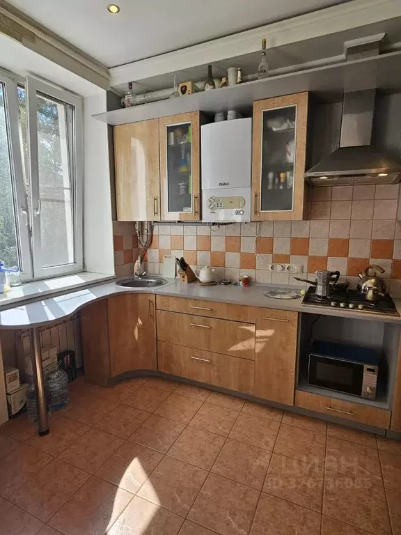 3-к кв. Тульская область, Тула ул. Кирова, 184 (70.5 м) - Фото 2