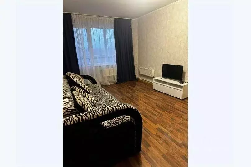 2-к кв. Белгородская область, Белгород ул. Есенина, 54 (65.0 м) - Фото 1