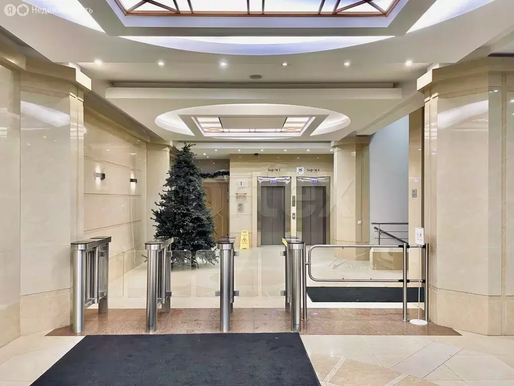 Офис (865 м) - Фото 1