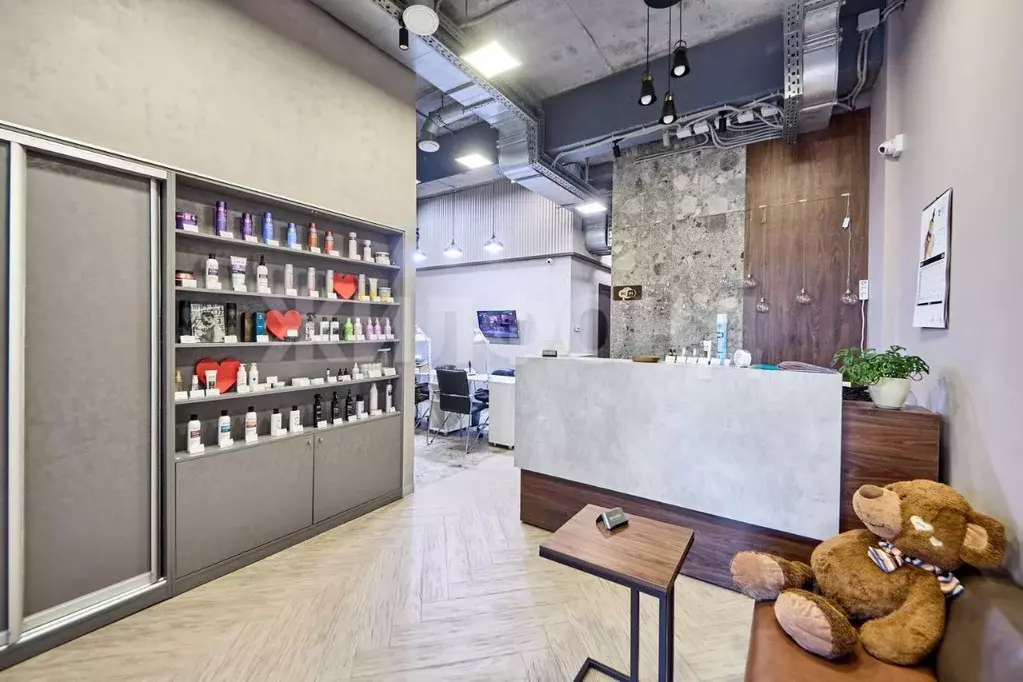 Помещение свободного назначения в Хабаровский край, Хабаровск ул. ... - Фото 1