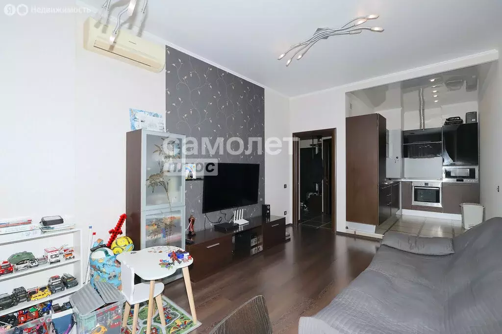 2-комнатная квартира: Кемерово, бульвар Строителей, 53А (54.7 м) - Фото 2