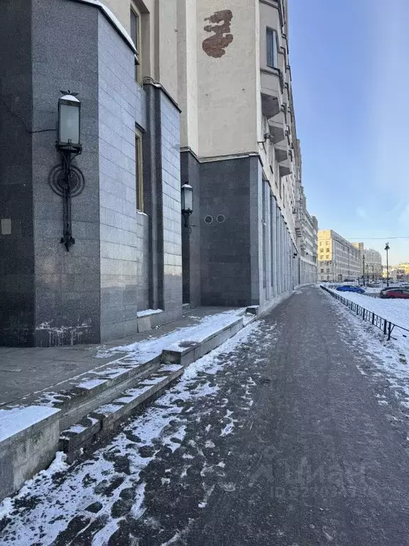 Помещение свободного назначения в Санкт-Петербург наб. Воскресенская, ... - Фото 2