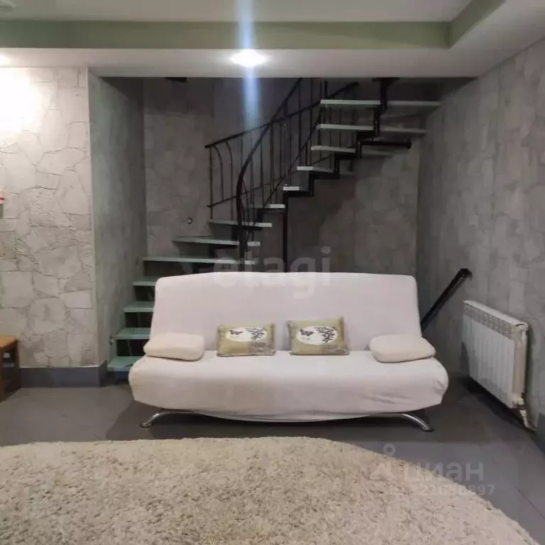 Дом в Астраханская область, Астрахань Васильковая ул., 14А (408 м) - Фото 0