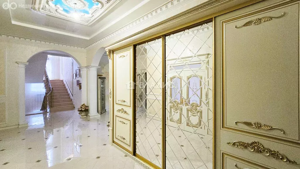 Дом в посёлок городского типа Кратово, улица Гоголя (681 м) - Фото 2