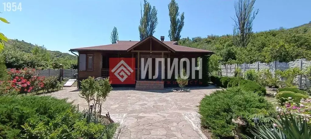 Дом в Крым, Судак муниципальный округ, с. Ворон ул. Солнечная (96 м) - Фото 1