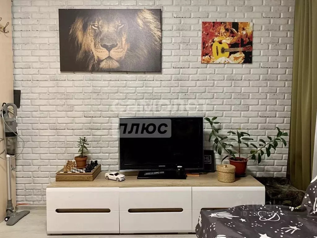 1-к кв. Татарстан, Казань ул. Короленко, 40 (18.0 м) - Фото 1