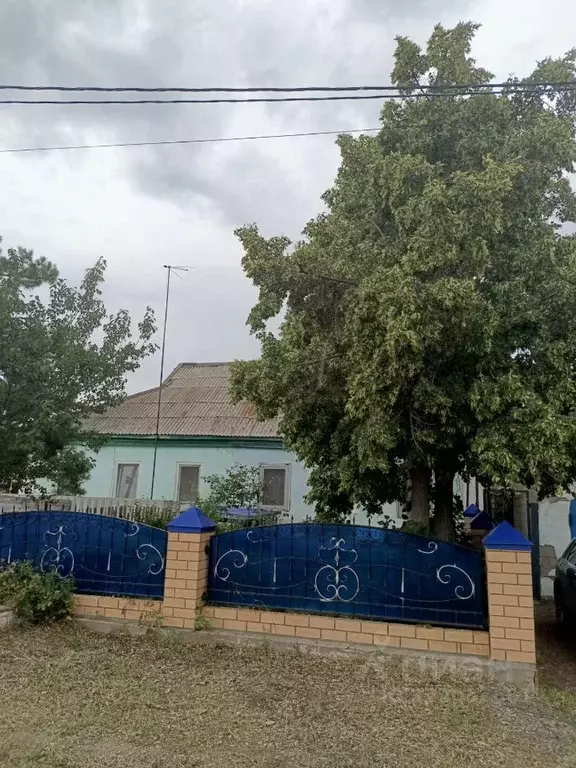 Дом в Оренбургская область, Орск пос. Первомайский, ул. Новоорская, 96 ... - Фото 1