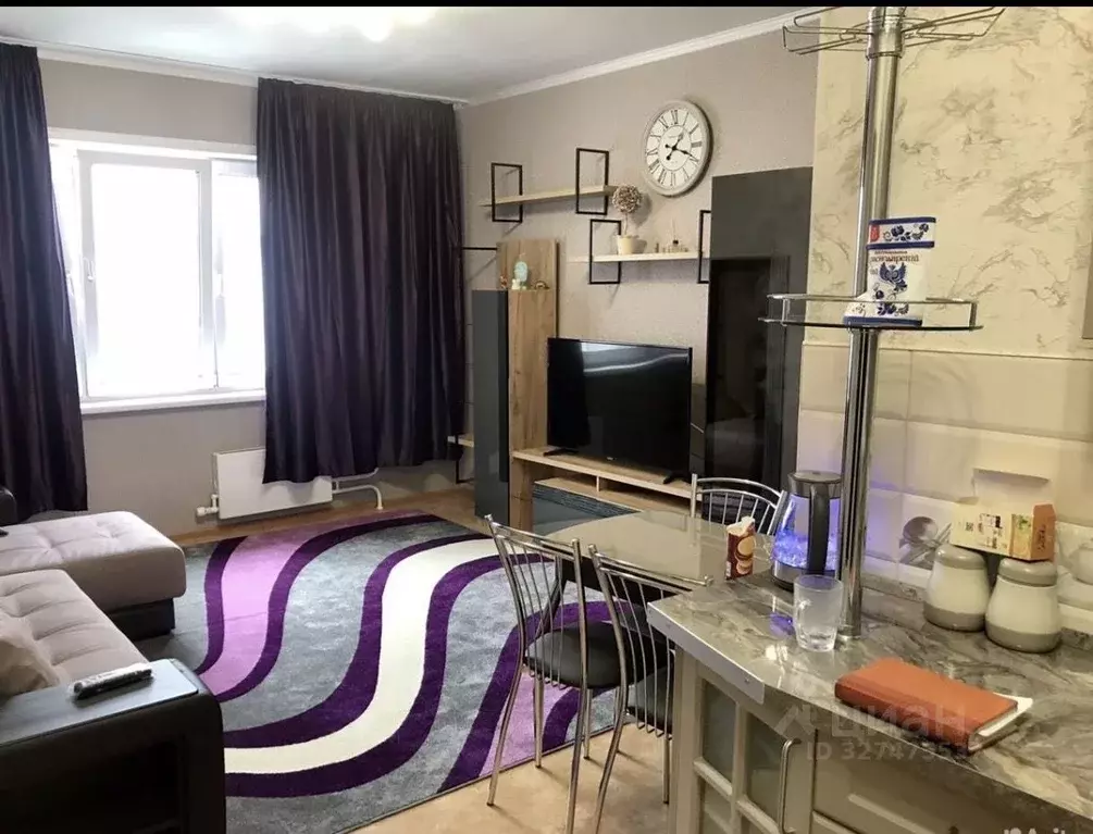 2-к кв. Красноярский край, Красноярск наб. Ярыгинская, 13А (46.0 м) - Фото 1