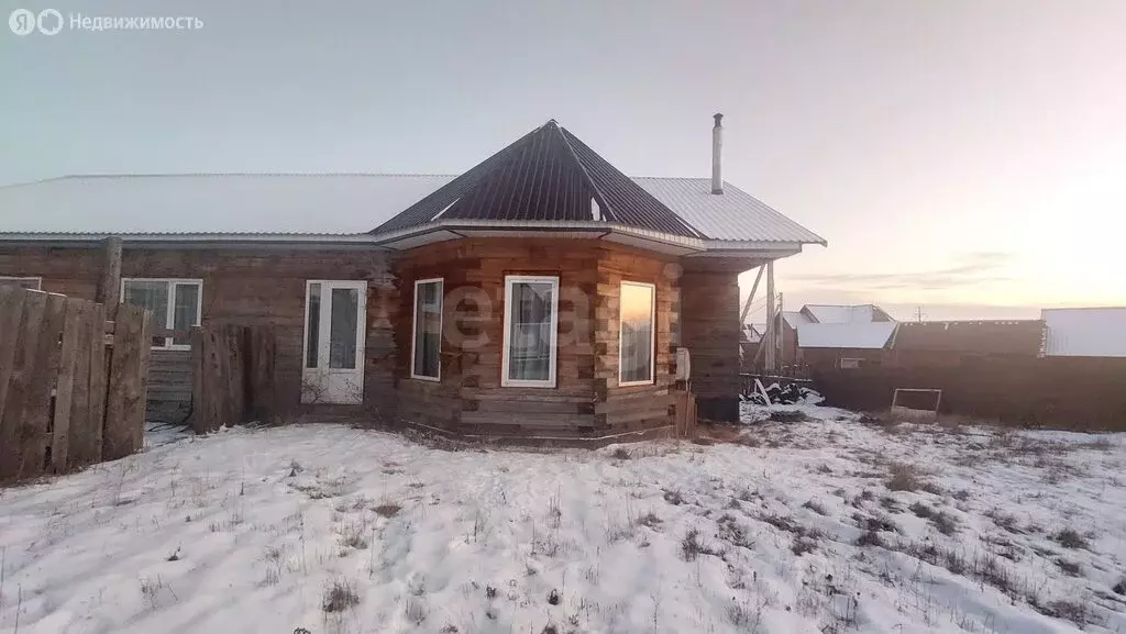 Дом в Минусинск, улица Анатолия Чмыхало (73 м) - Фото 2