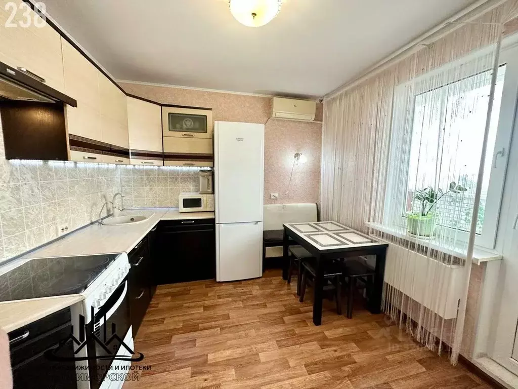 2-к кв. Краснодарский край, Геленджик ул. Маршала Жукова, 1к2 (64.2 м) - Фото 1