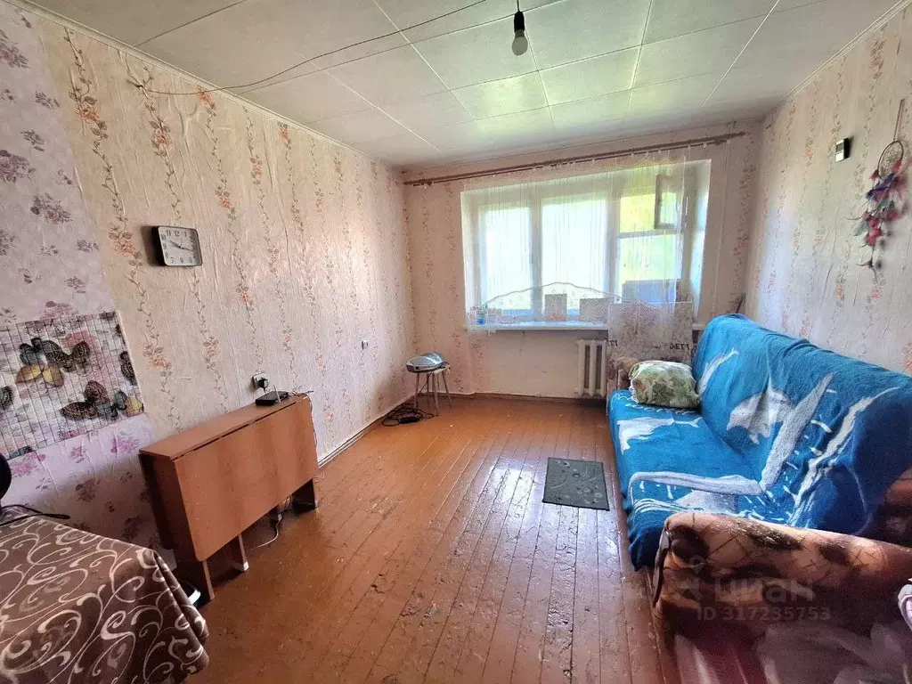 Комната Свердловская область, Нижний Тагил Солнечная ул., 14 (12.8 м) - Фото 1