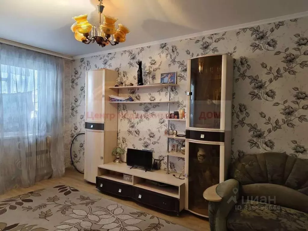 3-к кв. Белгородская область, Белгород Вокзальная ул., 28 (70.6 м) - Фото 0