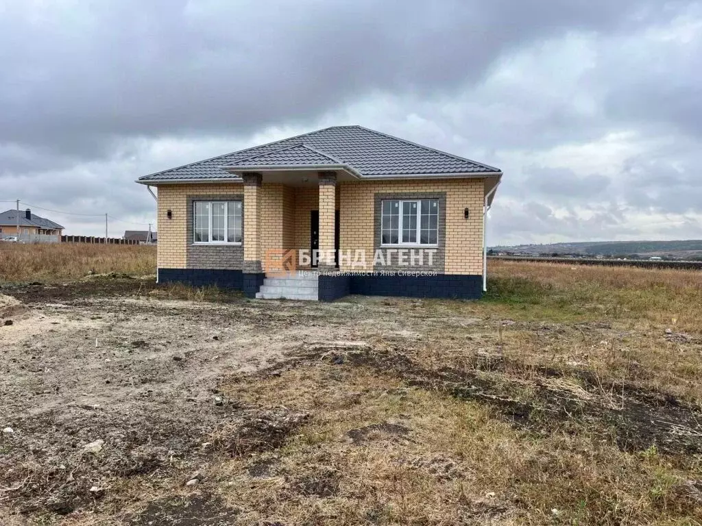 Дом в Белгородская область, Белгородский район, Разумное рп ул. ... - Фото 1