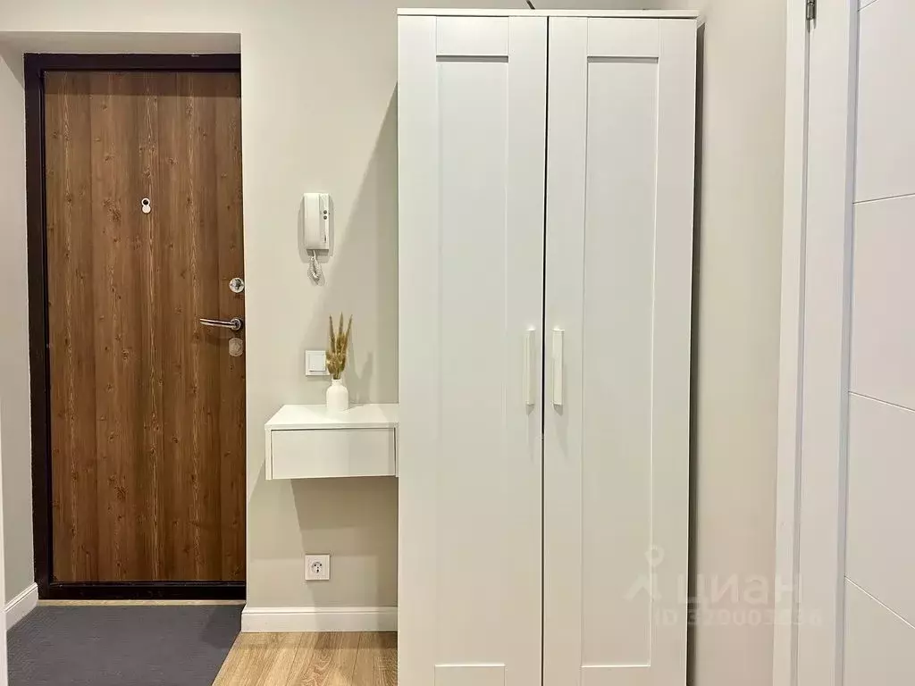 2-к кв. Приморский край, Владивосток ул. Басаргина, 42В (40.0 м) - Фото 1