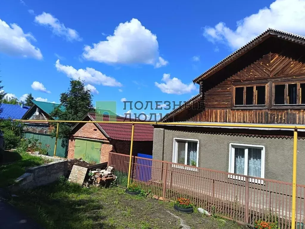 Дом в Самарская область, Сызрань Гражданская ул., 83 (169 м) - Фото 1