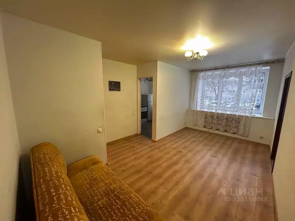 2-к кв. Башкортостан, Уфа ул. 40 лет Октября, 18 (42.2 м) - Фото 1