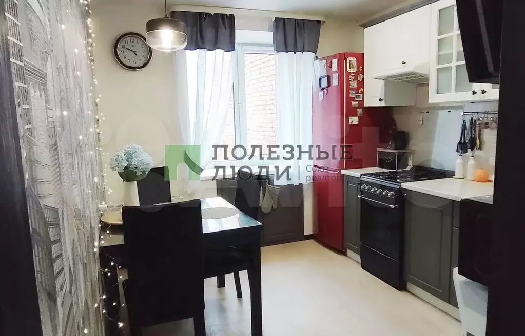 3-к. квартира, 63 м, 6/6 эт. - Фото 0