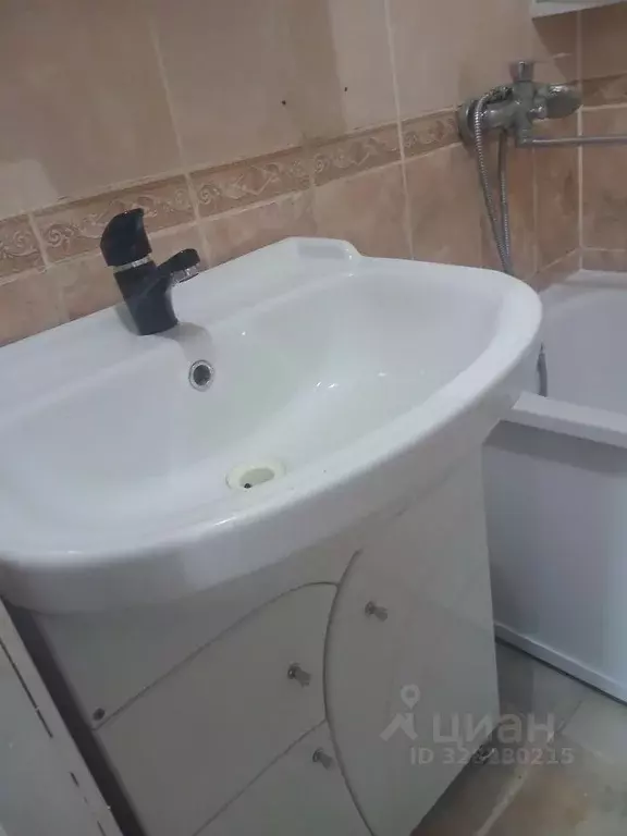 2-к кв. Саратовская область, Энгельс ул. Тельмана, 37 (52.0 м) - Фото 1