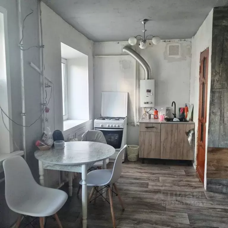 2-к кв. Татарстан, Зеленодольск ул. Энгельса, 11 (44.0 м) - Фото 0