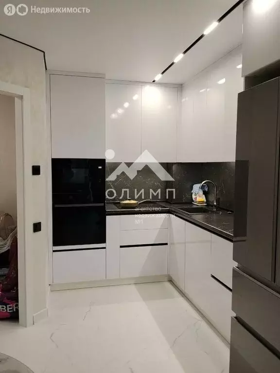 2-комнатная квартира: Вологда, улица Возрождения, 55к2 (60.4 м) - Фото 1