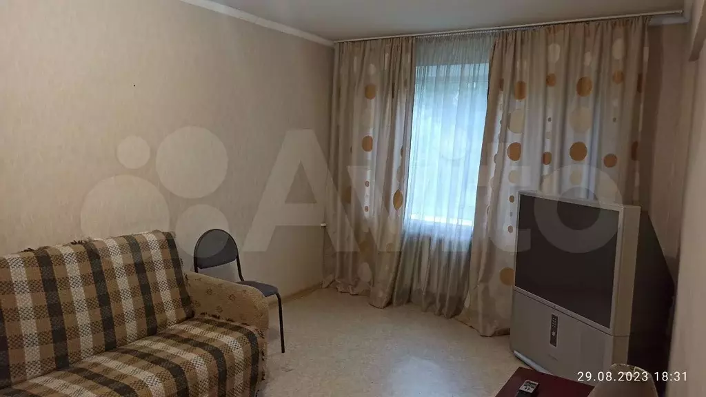 1-к. квартира, 30 м, 5/5 эт. - Фото 0
