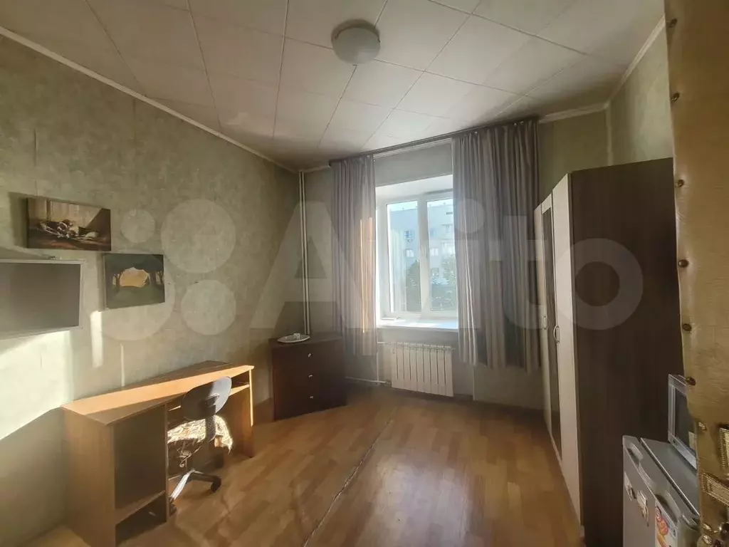 Комната 13,9 м в 4-к., 3/6 эт. - Фото 0