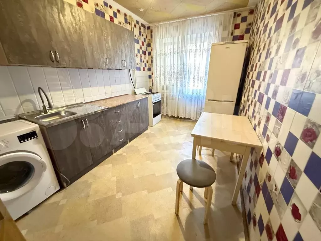 3-к. квартира, 56 м, 3/9 эт. - Фото 1