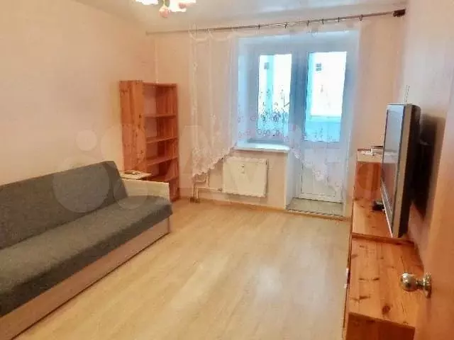 1-к. квартира, 40 м, 6/10 эт. - Фото 1