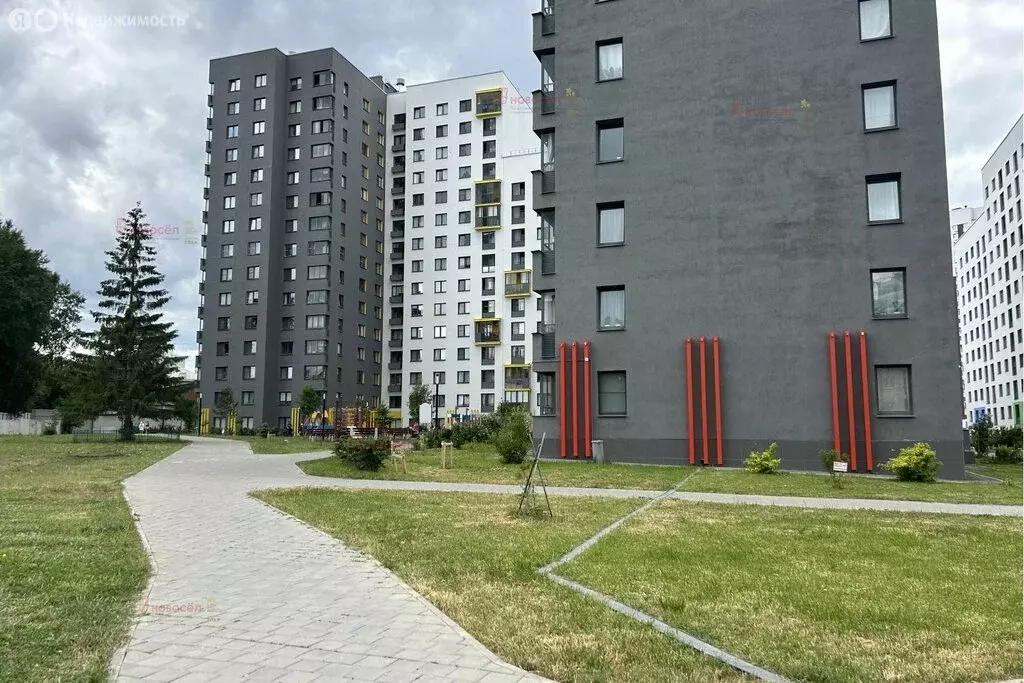 2-комнатная квартира: Екатеринбург, улица Данилы Зверева, 5А (54 м) - Фото 1