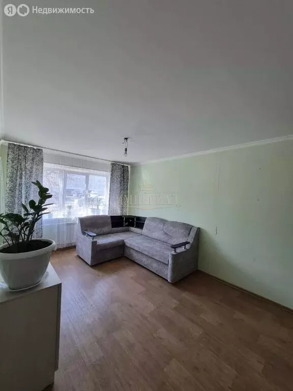 3-комнатная квартира: Йошкар-Ола, улица Строителей, 23А (63 м) - Фото 1