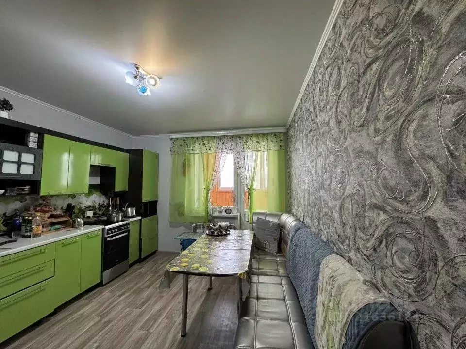 2-к кв. Татарстан, Зеленодольск ул. Сайдашева, 19А (60.0 м) - Фото 0