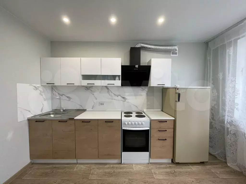 1-к. квартира, 40 м, 9/12 эт. - Фото 1